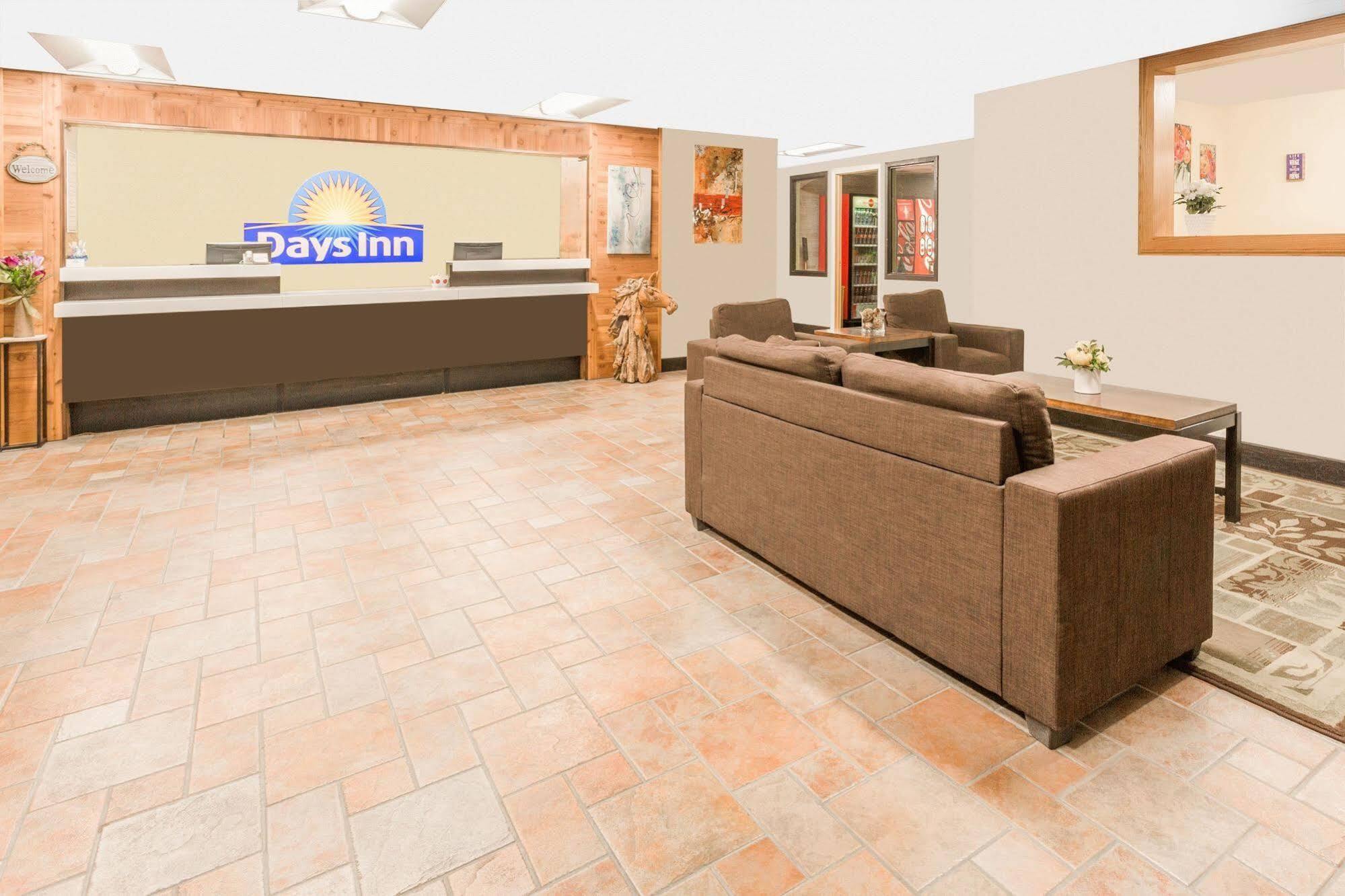 Scottsbluff Inn Luaran gambar