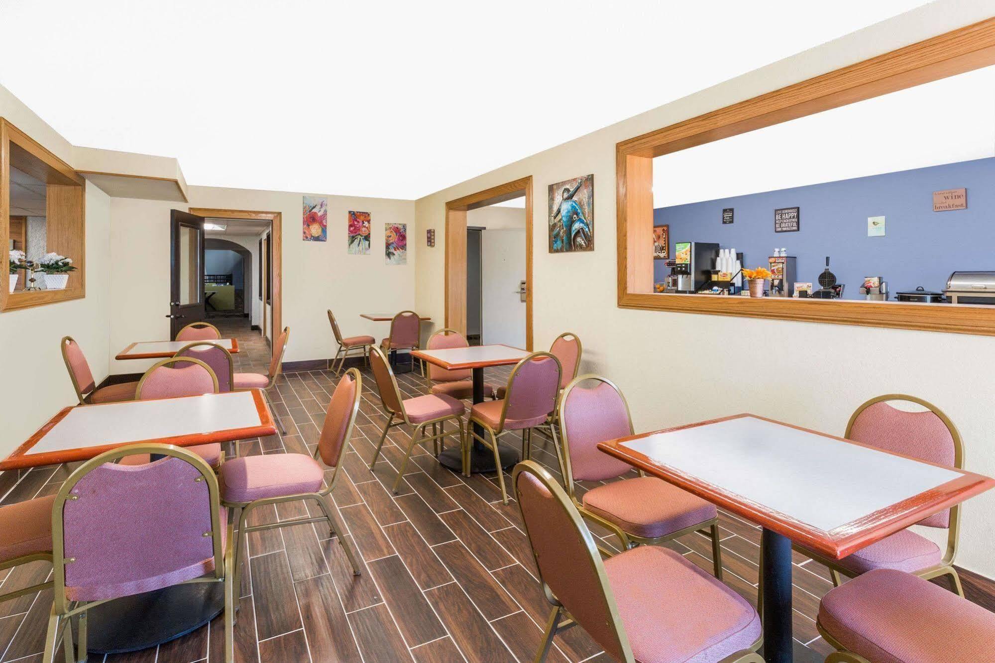 Scottsbluff Inn Luaran gambar
